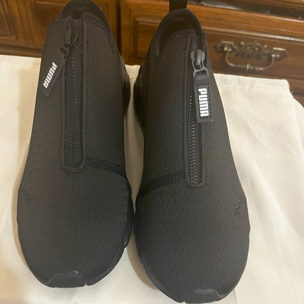 Black Puma No Laces. Zip up.